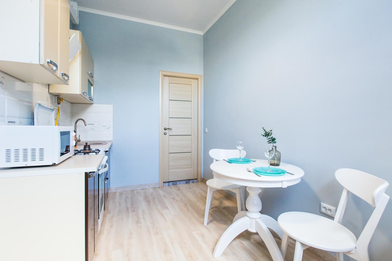 1 Bedroom Apartment Near Elizabeth'S The Cathedral 利沃夫 外观 照片
